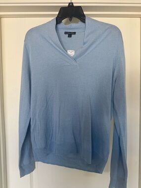 Brooks Brothers Soft Sky Blue V-Neck Women's Sweater
